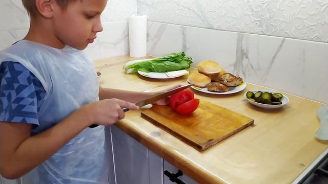 Бургеры как в Макдональдс! смотреть онлайн
