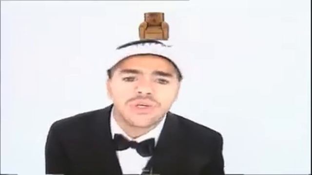 Jamel Debbouze   (James Bond)