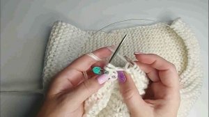 Вязание спицами. Капюшон-капор, связан от макушки.