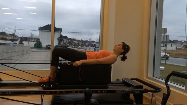 enCore Pilates - Reformer/Cadillac смотреть онлайн