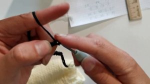 КОМБИНЕЗОН СПИЦАМИ ПЛАТОЧНОЙ ВЯЗКОЙ С КОСОЙ НА НОВОРОЖДЕННОГО и на любой размер с расчетами