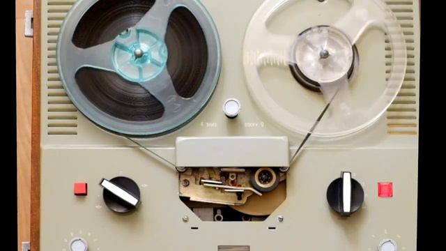 Cosmic Gal. Space Fever -1979 / Магнитофон "Яуза-6" смотреть онлайн