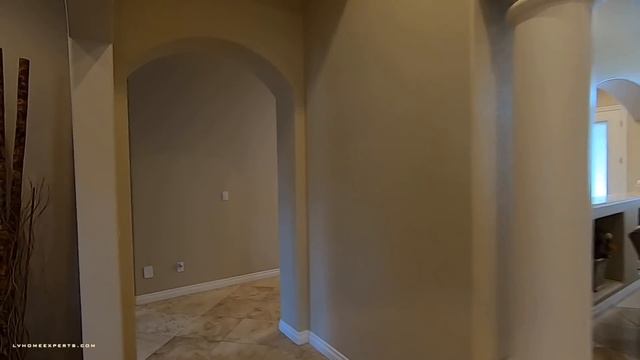 Private Guest Home, Tennis Court, 18 Hole Putting Green, RV Parking, 3503 Sqft, Office, BBQ Kitchen смотреть онлайн