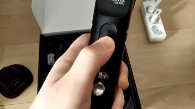 Машинка для стрижки MZ-9822 смотреть онлайн