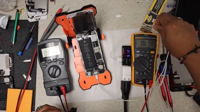 Multimeter Fluke 117 - Unboxing - Review - En Español смотреть онлайн
