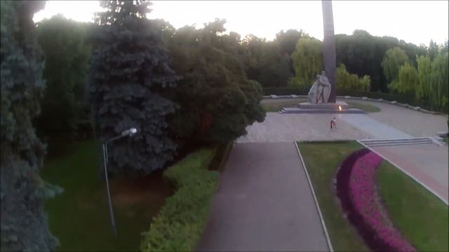 Первый запуск квадракоптера HYBSAN H501C от магазина "Фокстрот" смотреть онлайн