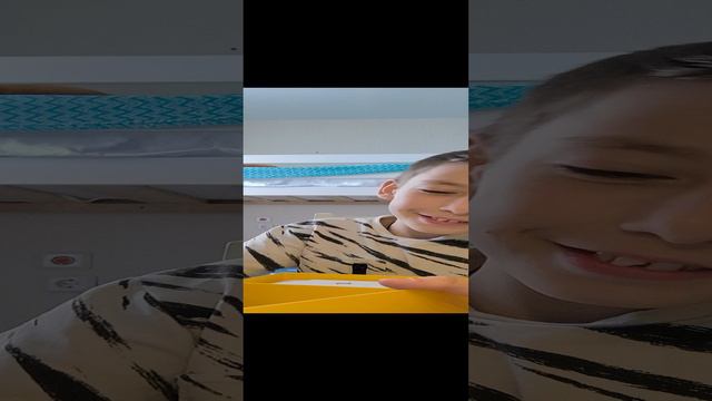 распаковка комплектации  Poco X6 Pro
