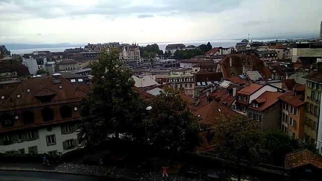 Лозанна. Вид от Кафедрального собора. смотреть онлайн