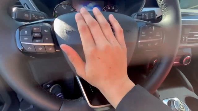 2022 Ford Escape SE Hybrid Horn смотреть онлайн