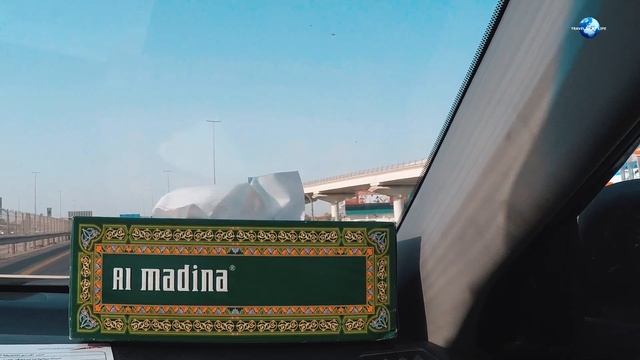 На автомобиле по Дубаю. Шоссе Sheikh Zayed Road смотреть онлайн