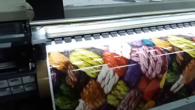 Широкоформатная печать на пленке Оракал смотреть онлайн
