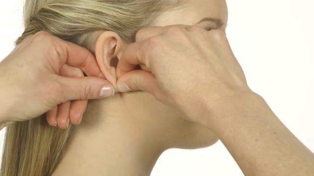 How to remove the ear piercing earrings, instruction film in English смотреть онлайн