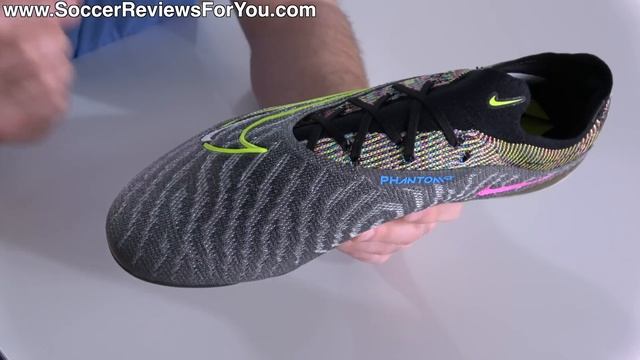 Get these football boots if you want GRIP & COMFORT! смотреть онлайн