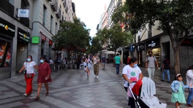 Vlog: Гуляем в центре Мадрида | Испания 2020 без туристов смотреть онлайн