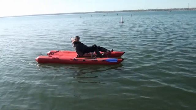 Pedal-power boat water bike catamaran with luggage carrier cargo. River travel and rafting. Test. смотреть онлайн