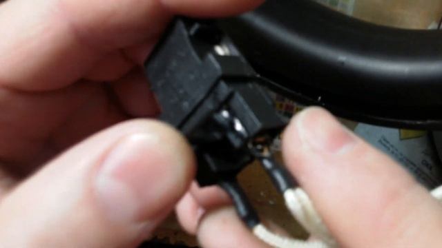 #2 Знакомство с Демонтажным Алексеем. Ремонт чайника смотреть онлайн