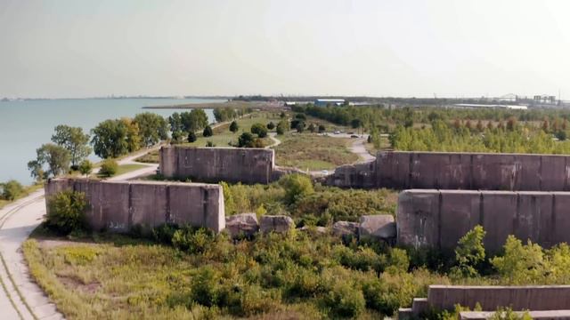 The Most Beautiful Places in Chicago with Geoffrey Baer — Full Show смотреть онлайн