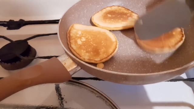 ЖИЗНЬ В СЕЛЕ! ВЕСЬ ДЕНЬ НА КУХНЕ! ПОГОДА УЖАС! смотреть онлайн