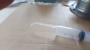 Один из способов как можно смазать ступичный подшипник