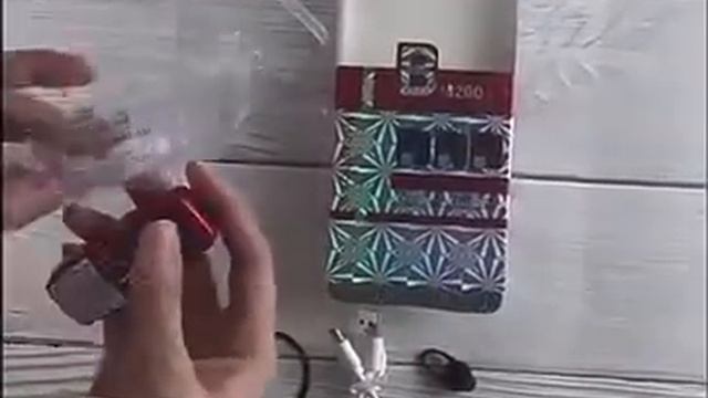 BM200 0.66 inch cheap keypad mobile phone 350 mAh dual SIM card GSM mini phone смотреть онлайн