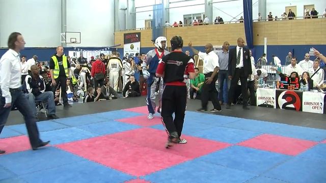 Troy Binns v James Skilton Bristol Open 2012 смотреть онлайн