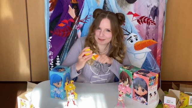 Распаковка фигурок Q Posket из серии Sailor Moon / Unboxing / Unpacking смотреть онлайн
