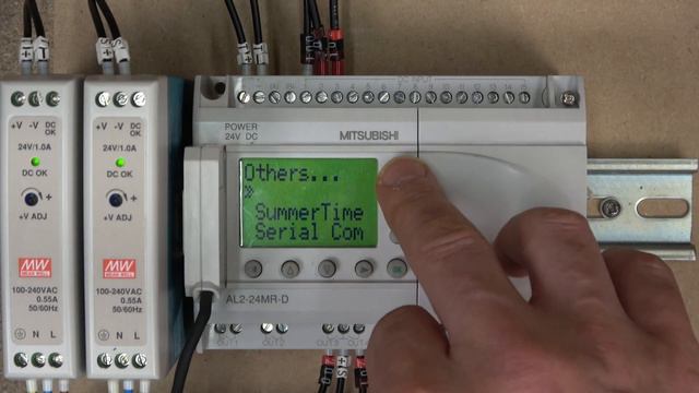 Mitsubishi Alpha 2 relay wiring, program upload/download, sample program using FREE Alpha ALVLS Sof смотреть онлайн