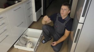 Ящик в цоколе кухни | Дополнительный ящик для хранения