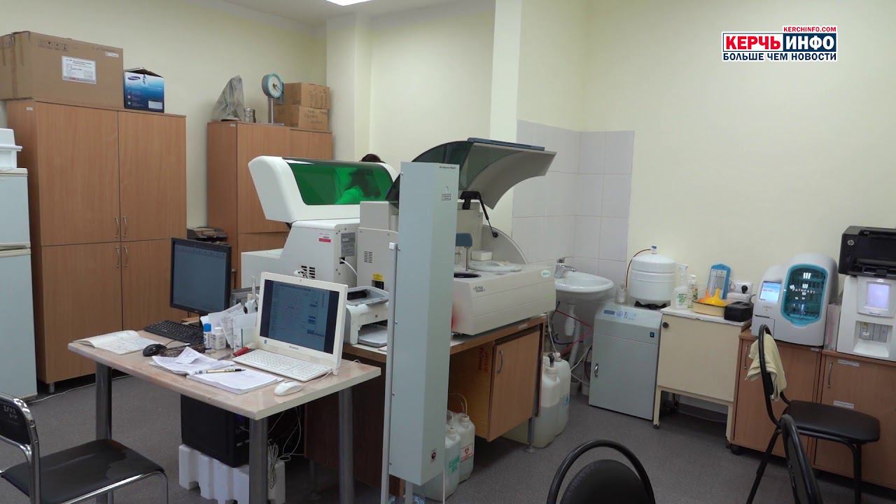 Главврач керченской больницы рассказал, почему открытие приемного отделения откладывалось смотреть онлайн