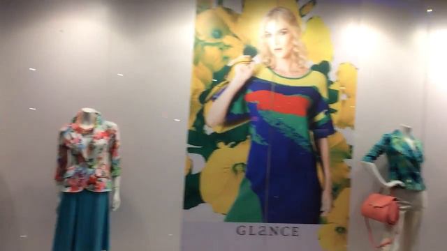 На шопинг в Армаду. Часть 1. Урок #95. Английский за 5 минут смотреть онлайн