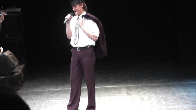 «Голоса ушедшего века», 29.05.13 "Бежит река", "Куплеты Курочкина", "Каким ты был" смотреть онлайн