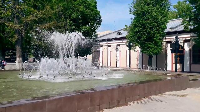 Я увидел футбол по-настоящему, а также город герой Тула, улицы и архитектура. смотреть онлайн