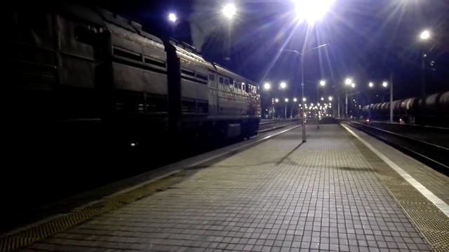 Отправление фирменного поезда 667Э "Юность" Хабаровск-Комсомольск- на- Амуре со станции Хабаровск1 смотреть онлайн
