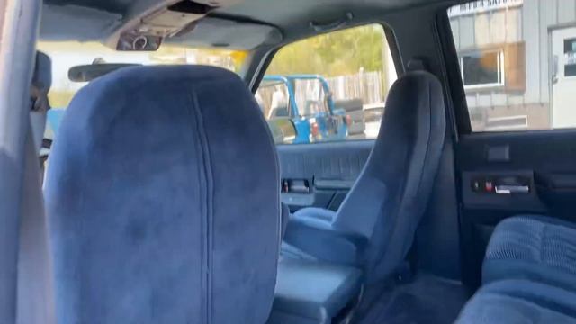 FOR SALE: 1994 CHEVY K2500 3/4 TON SUBURBAN RUST FREE 4X4