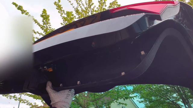 Removing Lower Tailgate / Trunk Trim Skoda Superb 3, VW Passat, Skoda Octavia For Camera Install