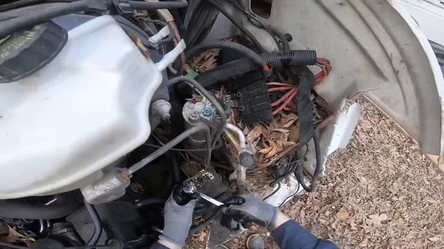 ABS Light on Dash, How to remove or replace ABS Module on Mercedes Sprinter ZIMALETA Sprinter Help смотреть онлайн