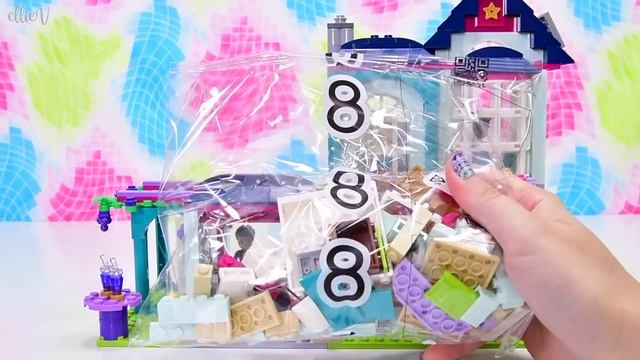 Building The Upstairs Of Andrea's House - Lego Friends Build & Review