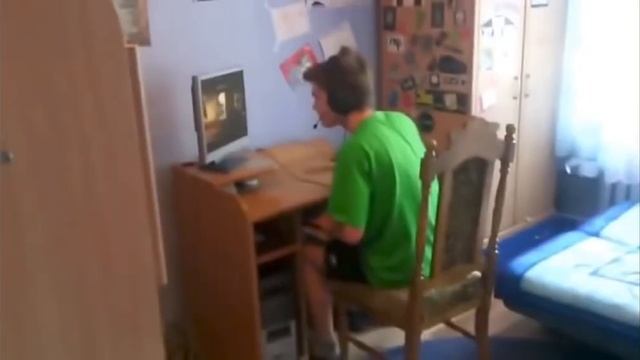 Фанаты мику мику разбили свои компы смотреть онлайн