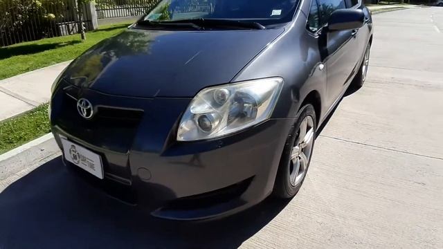Toyota Auris 1.6 2010 Review
