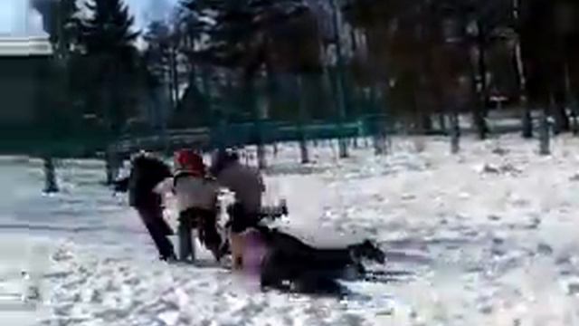Карандаши утянули великанов (Русские гонки) смотреть онлайн