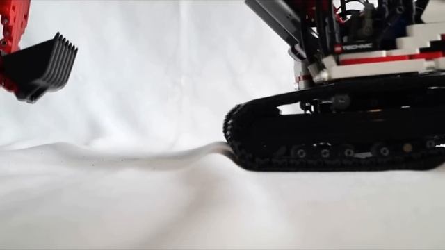Lego(r) Technic Link Belt 250 X 3 Excavator with instructions смотреть онлайн