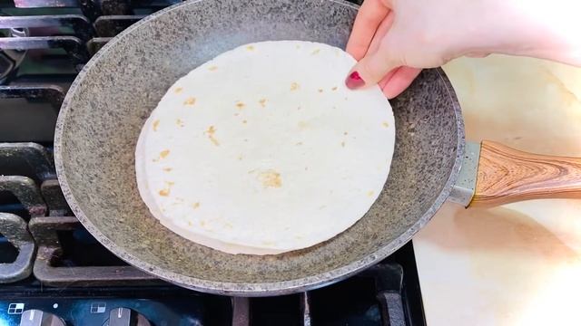 Ленивые Хачапури на сковороде за 3 минуты. Лепешки с сыром ?Без возни с тестом смотреть онлайн