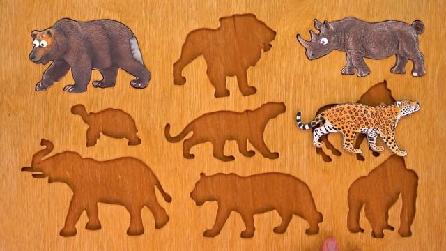 Wooden puzzles of different animals смотреть онлайн