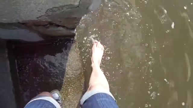 10 Москва Парк Горького Купаемся в реке 23 июня 2015 смотреть онлайн