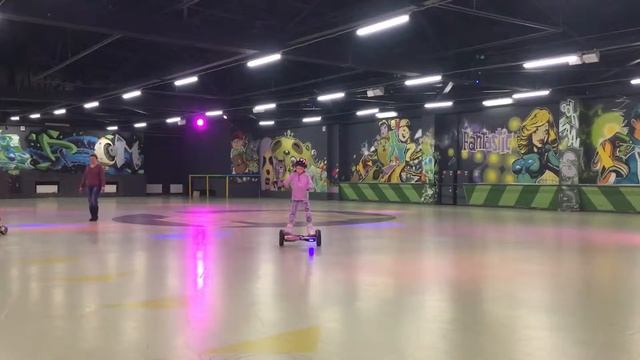 Гироскутер и Даша смотреть онлайн