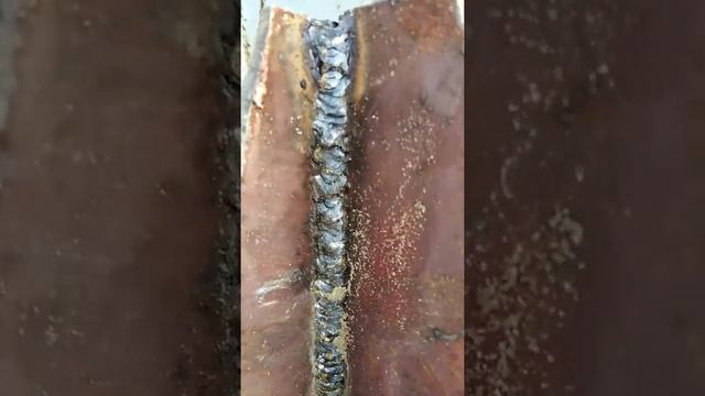 Работа вахтой. Сварщик с купленным наксом. Вертикальный шов жесть. смотреть онлайн