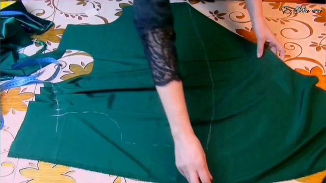 Нарядное платье из тонкого атласа за один вечер без выкройки. смотреть онлайн