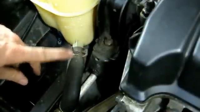 Coolant Level Sensor Repair смотреть онлайн