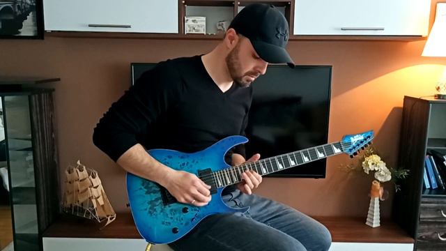Queen - Bohemian rhapsody guitar cover by Emerin смотреть онлайн