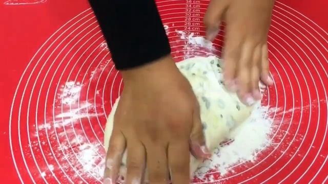ЛЕПЕШКИ С ТВОРОГОМ НА СКОВОРОДЕ?ЛЕПЕШКИ НА КЕФИРЕ | ПРОСТОЙ РЕЦЕПТ вкусная выпечка смотреть онлайн